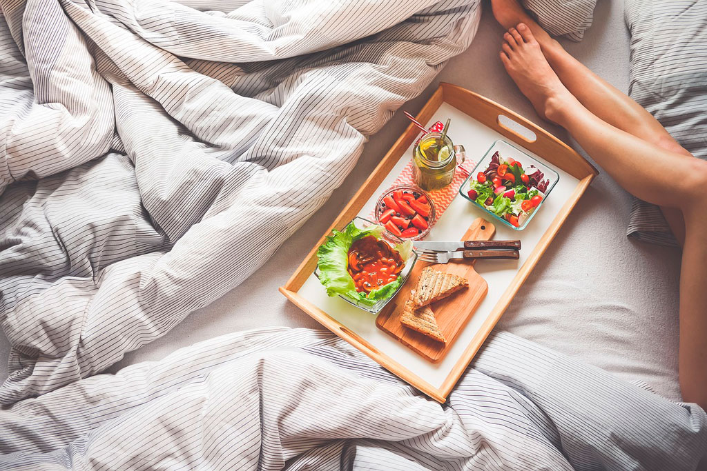 Desayunos saludables para combatir el acne